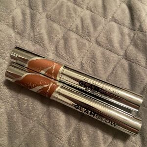 SOLD - Glamglow Lip Plumping Gloss Set